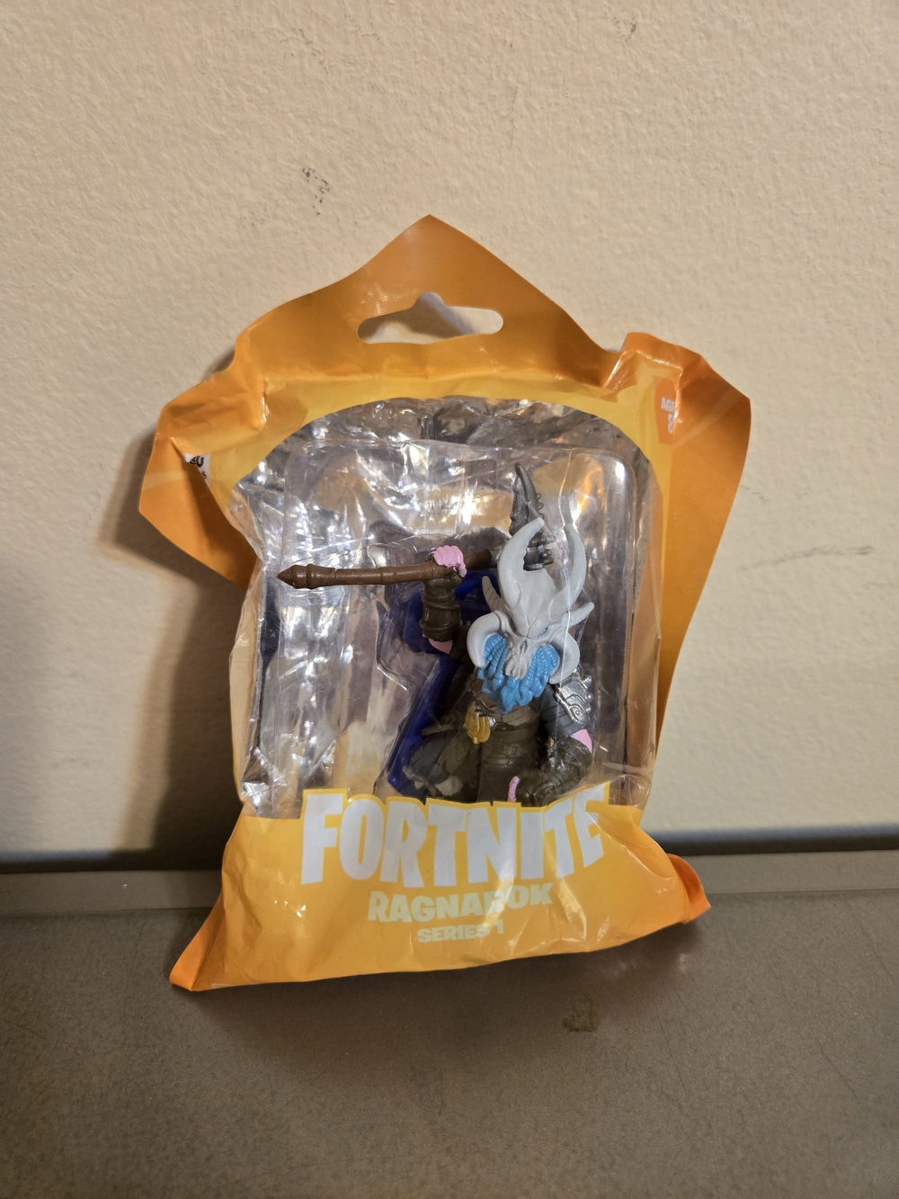 Fortnite Ragnarok Series 1 Backpack Clip